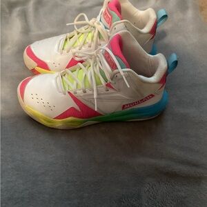 Moolah Basketball Kids Sneakers - White, Pink, and Blue